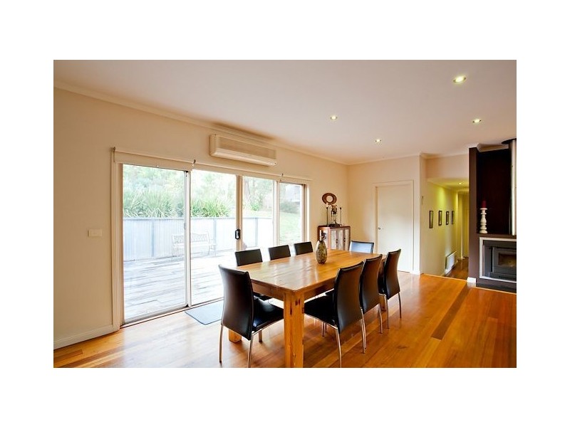 5 Delmela Court, Brown Hill VIC 3350