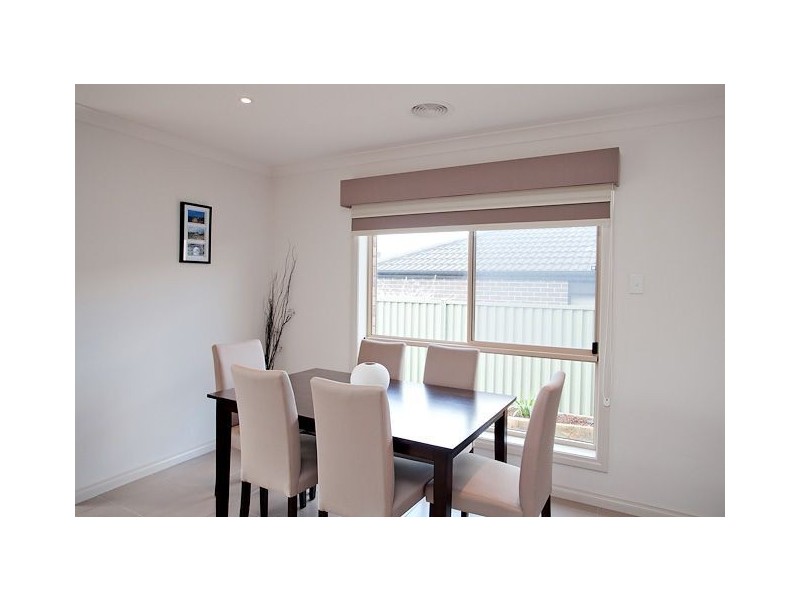 25 Macarthur Park Boulevard, Miners Rest VIC 3352