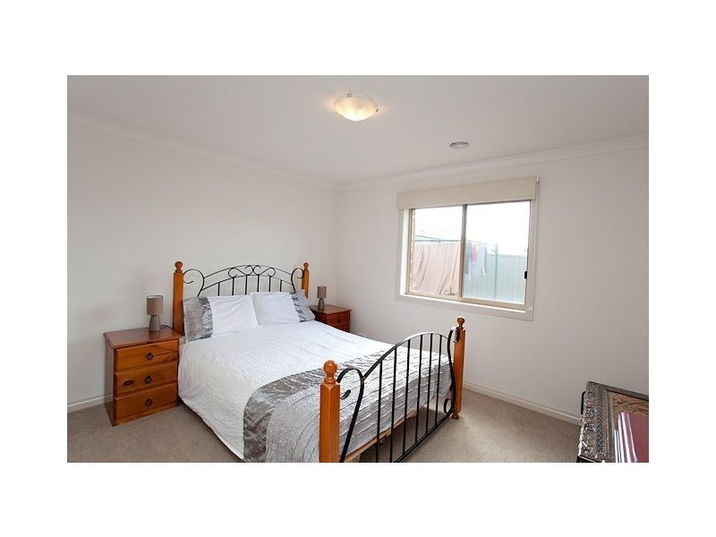 25 Macarthur Park Boulevard, Miners Rest VIC 3352