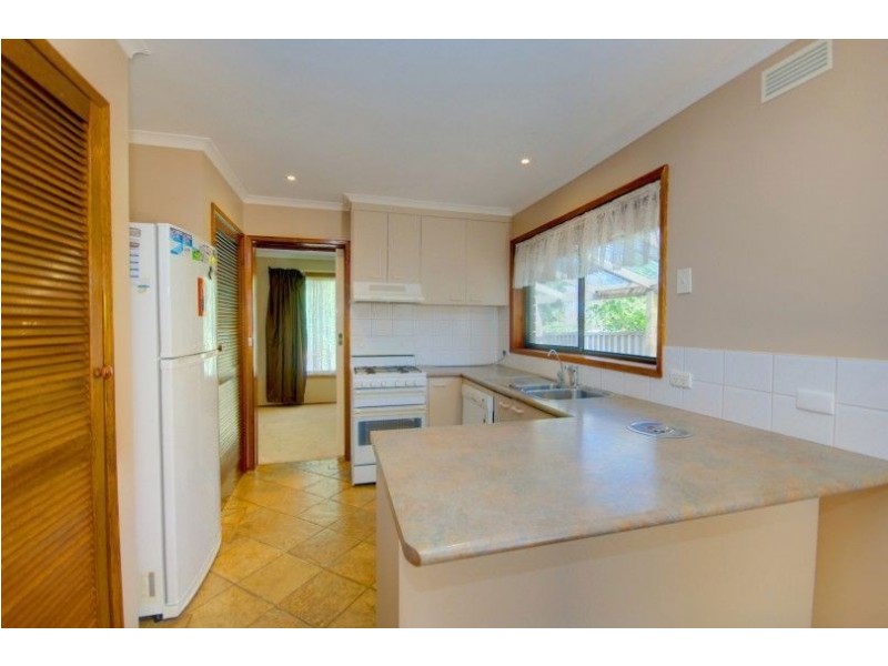 38 Langstaffe Drive, Wendouree VIC 3355