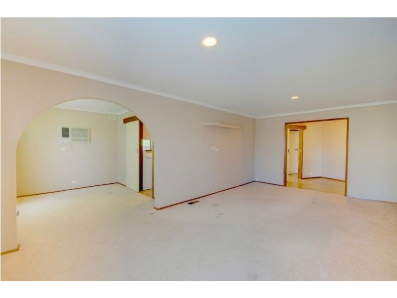 38 Langstaffe Drive, Wendouree VIC 3355