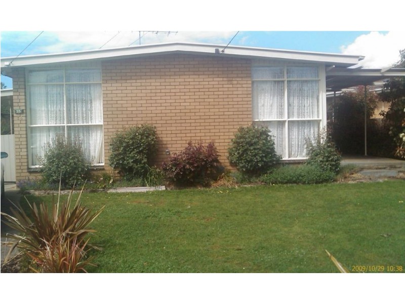 35 Hastings Street, Wendouree VIC 3355