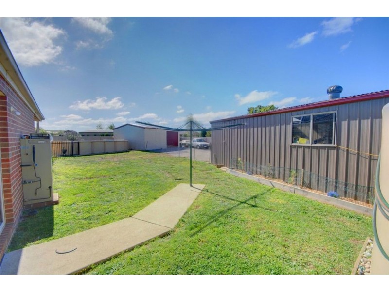 12 The Terrace, Alfredton VIC 3350