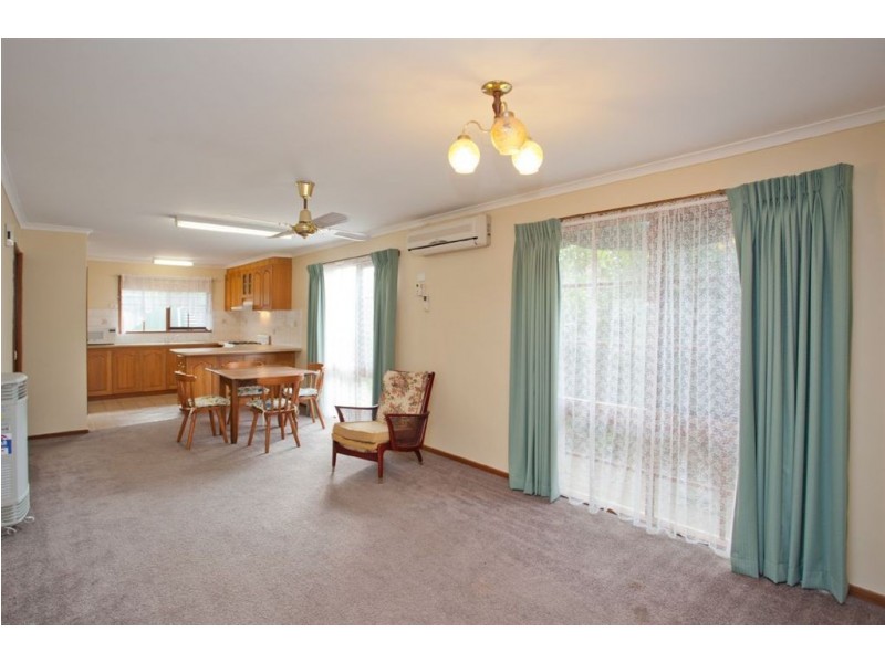 3/75 Longley Street, Alfredton VIC 3350