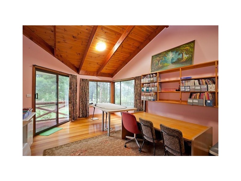 31 Pollards Lane, Creswick VIC 3363