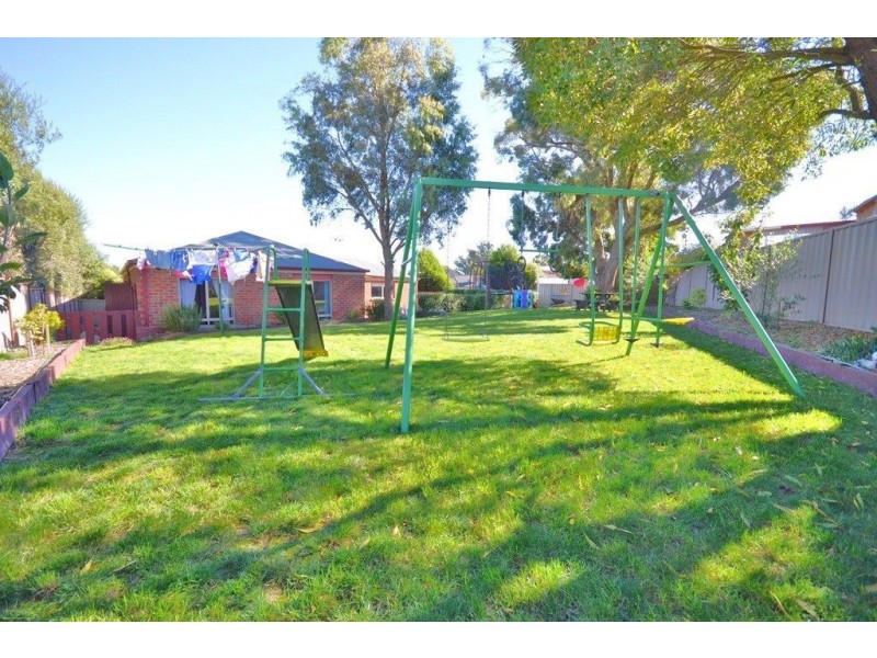 5 Bellbird Court, Mount Helen VIC 3350