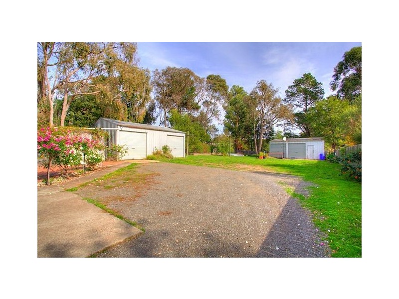 42 Armstrong Street, Creswick VIC 3363