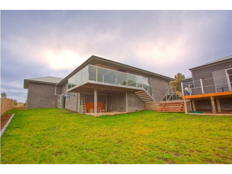 18 Coorabin Drive, Ballarat VIC 3350