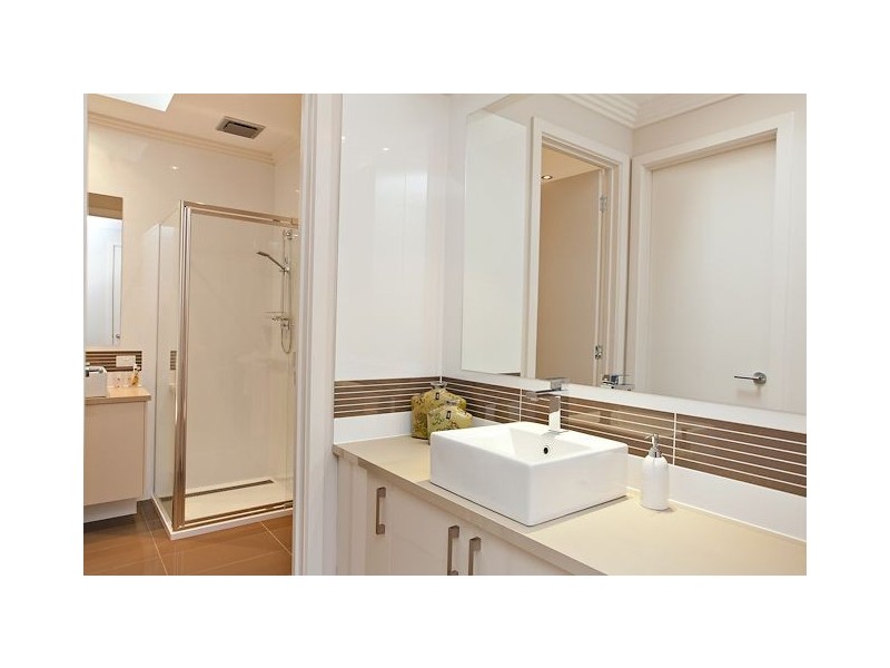 18 Coorabin Drive, Ballarat VIC 3350