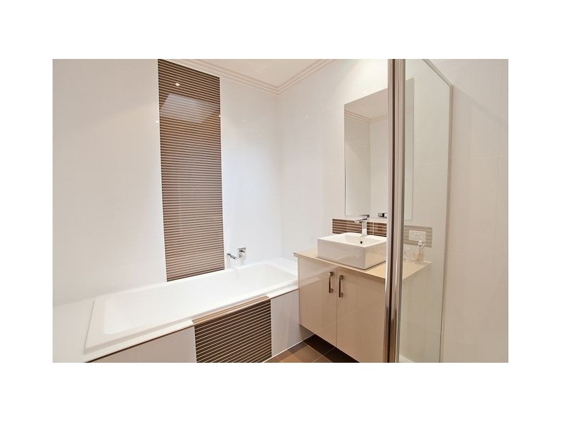 18 Coorabin Drive, Ballarat VIC 3350