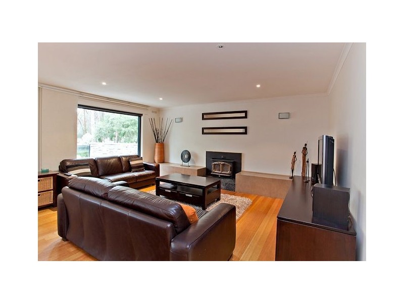 15 Fisken Road, Mount Helen VIC 3350