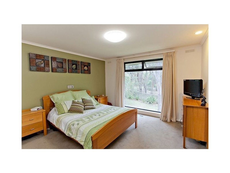 15 Fisken Road, Mount Helen VIC 3350