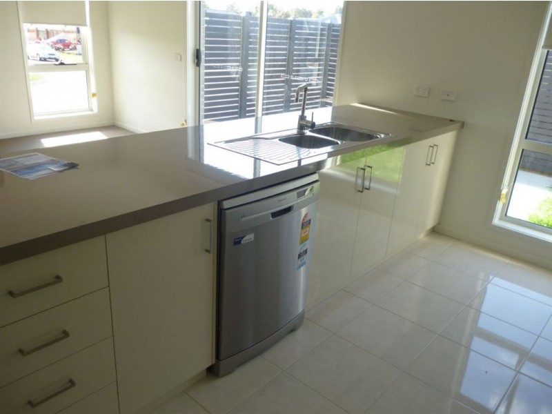 140 Canadian Lakes Boulevard, Canadian VIC 3350