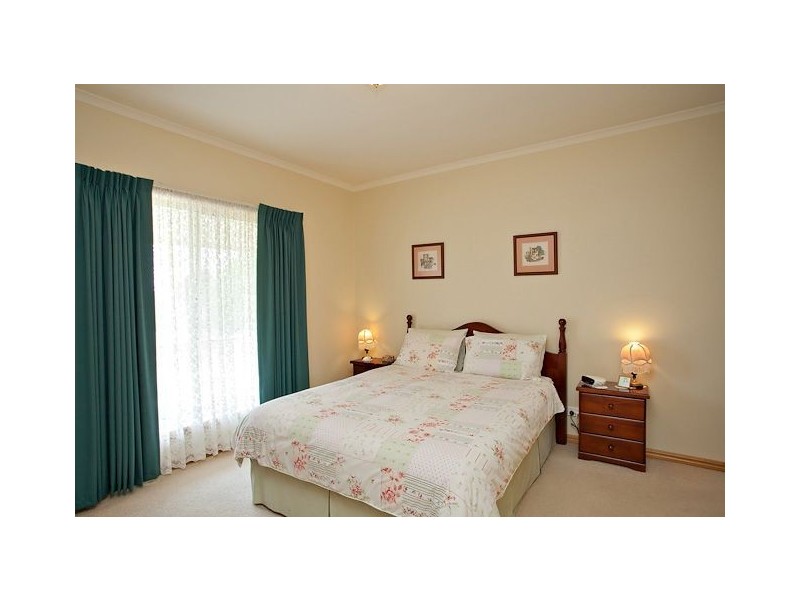 89 Dowling Road, Miners Rest VIC 3352