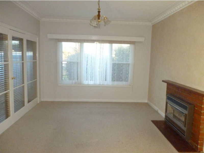 16 Lawrence Street, Alfredton VIC 3350