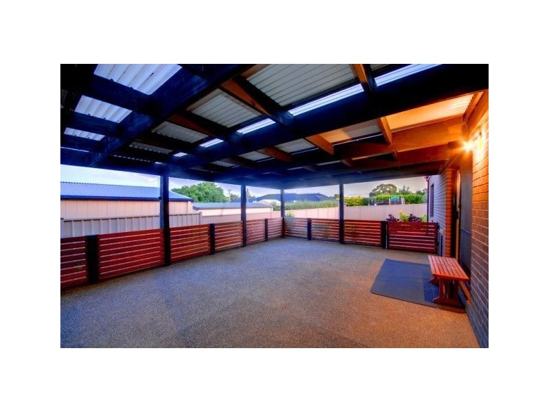2 Citadel Court, Miners Rest VIC 3352