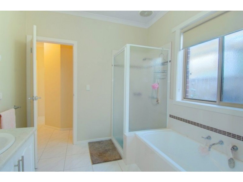 4/15 Learmonth Street, Alfredton VIC 3350