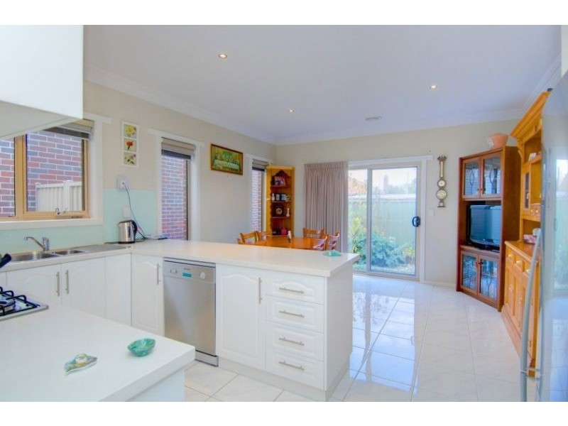 4/15 Learmonth Street, Alfredton VIC 3350