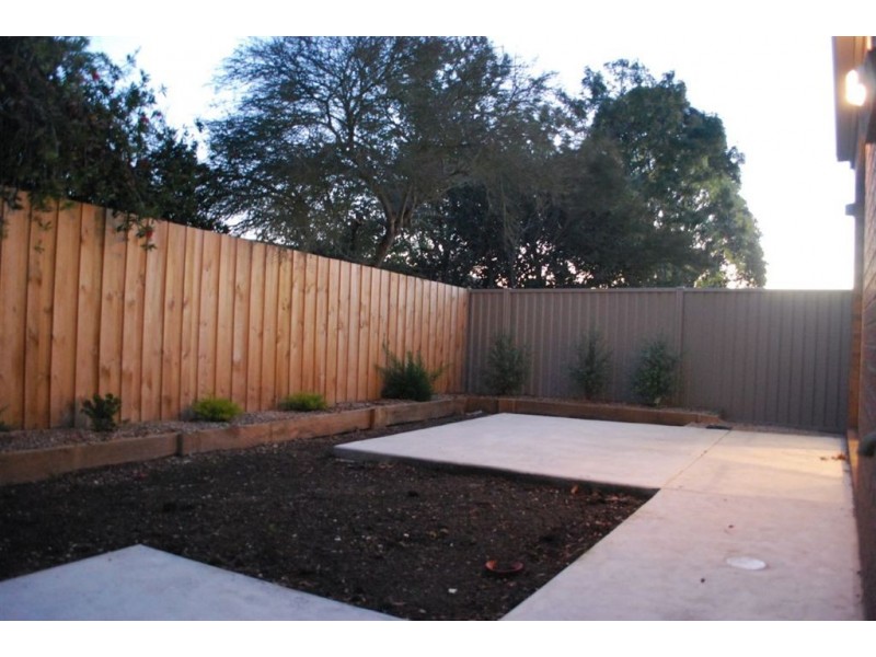 2A Maxlyn Avenue, Ballarat VIC 3350