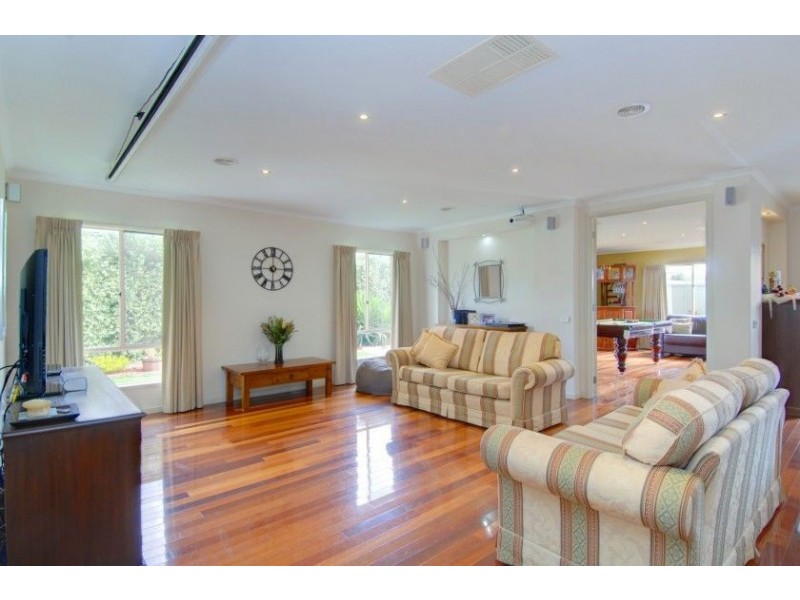 14 Debono Drive, Macarthur Park, Miners Rest VIC 3352