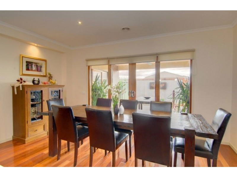 14 Debono Drive, Macarthur Park, Miners Rest VIC 3352