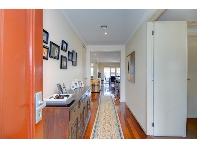 14 Debono Drive, Macarthur Park, Miners Rest VIC 3352