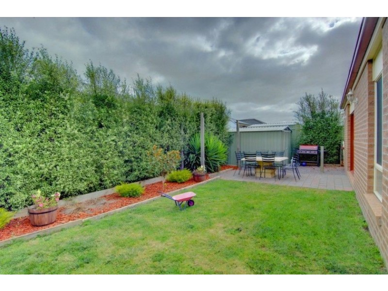 14 Debono Drive, Macarthur Park, Miners Rest VIC 3352