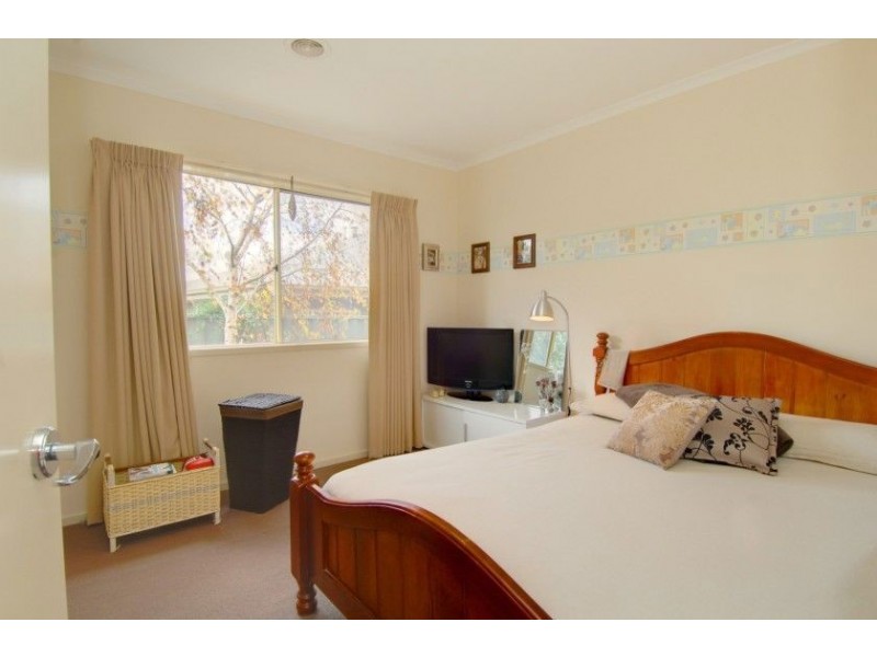 14 Debono Drive, Macarthur Park, Miners Rest VIC 3352
