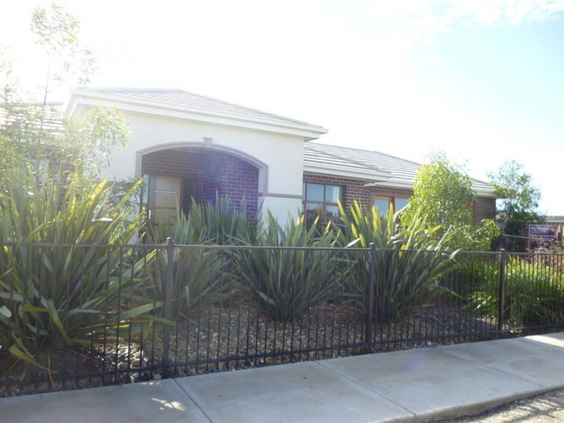 3 Chase Boulevard, Alfredton VIC 3350