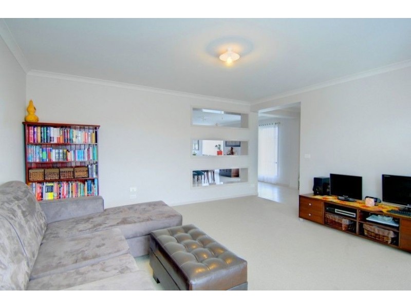 7 Deakin Drive, Delacombe VIC 3356