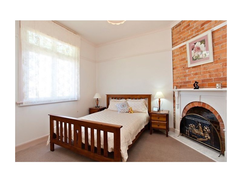 19 Verdon Street, Sebastopol VIC 3356