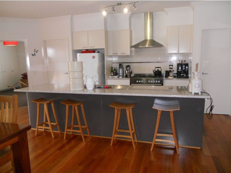 5 Dorset Drive, Alfredton VIC 3350