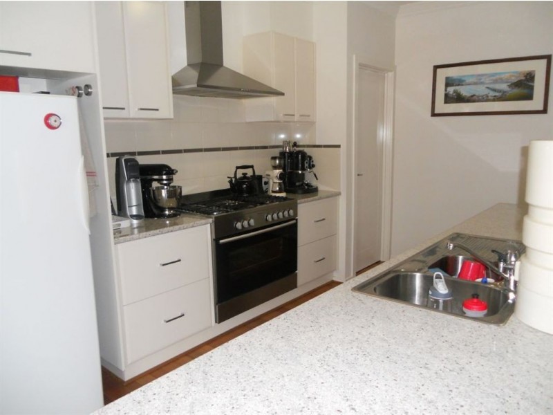 5 Dorset Drive, Alfredton VIC 3350