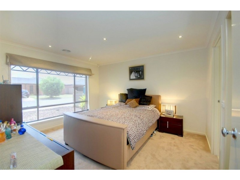 6 Parkgate Lane, Sebastopol VIC 3356