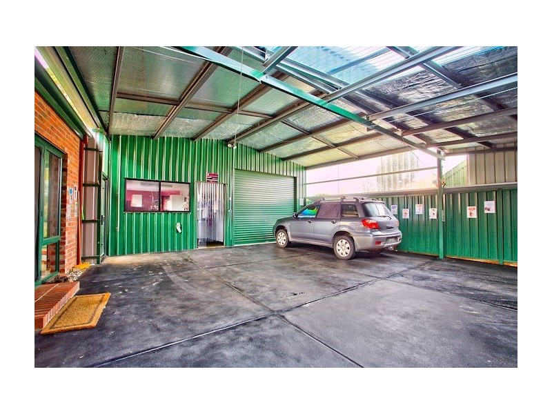 99 Rowlands Street, Sebastopol VIC 3356