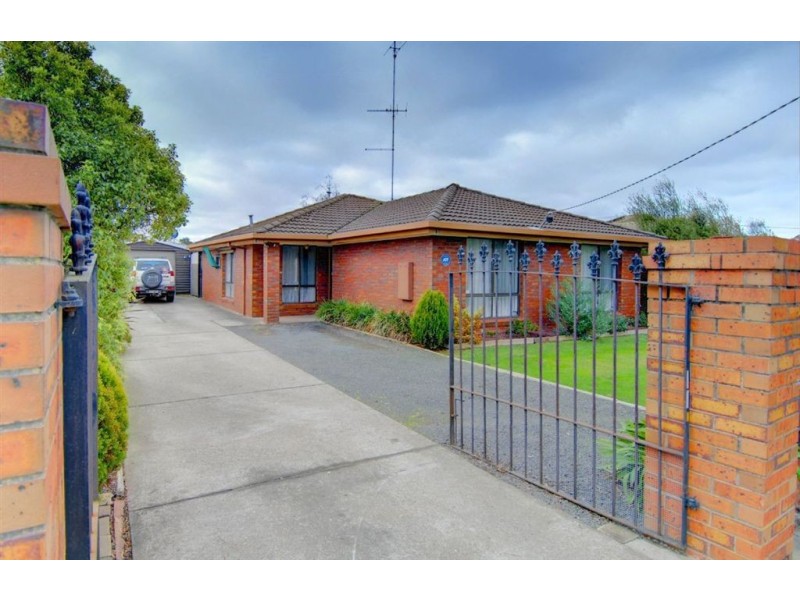 10 Lowan Street, Ballarat VIC 3350
