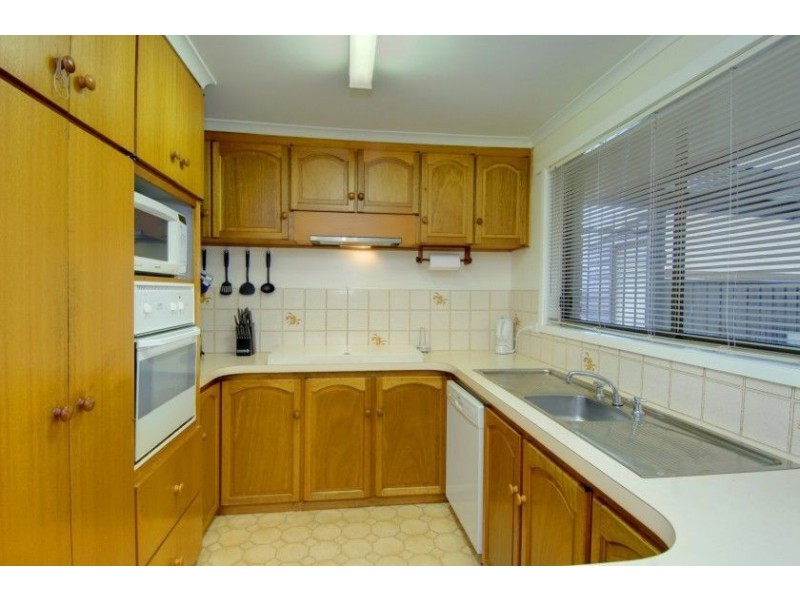 10 Lowan Street, Ballarat VIC 3350