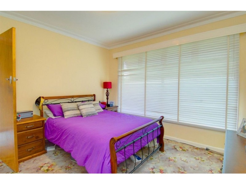 14 Elizabeth Street, Wendouree VIC 3355