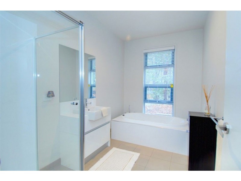 13 Brodie Court, Mount Helen VIC 3350