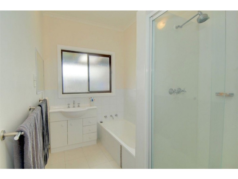 1020 Norman Street, Wendouree VIC 3355