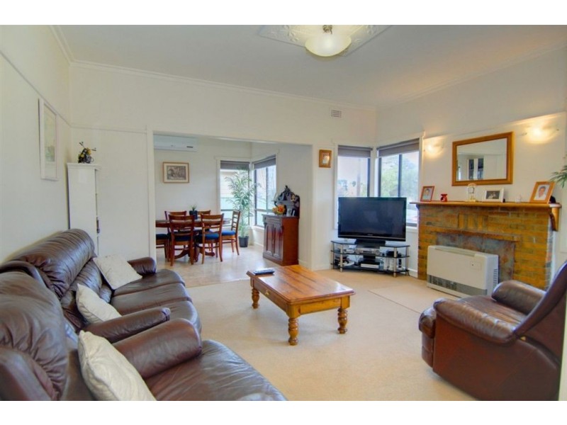 1020 Norman Street, Wendouree VIC 3355