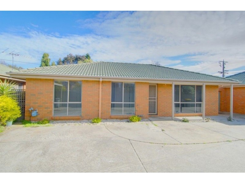 2/71 Hill Street, Sebastopol VIC 3356