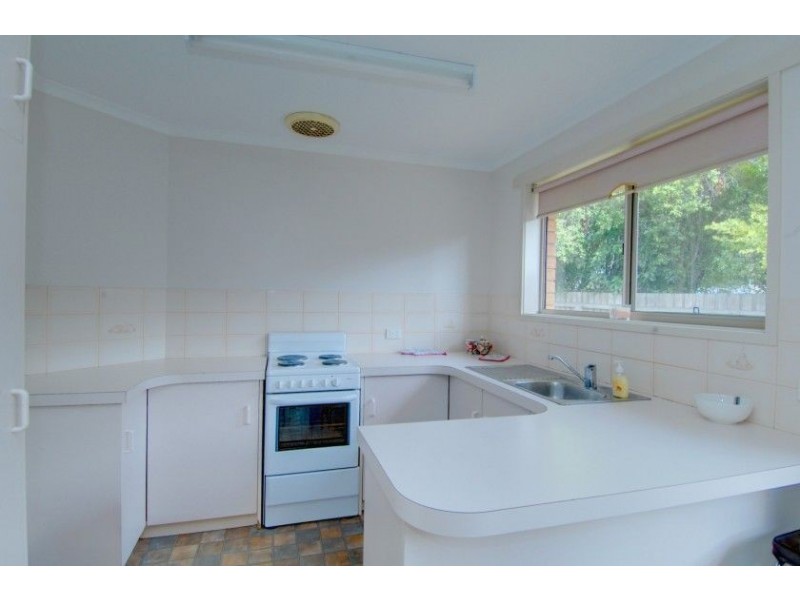 2/71 Hill Street, Sebastopol VIC 3356