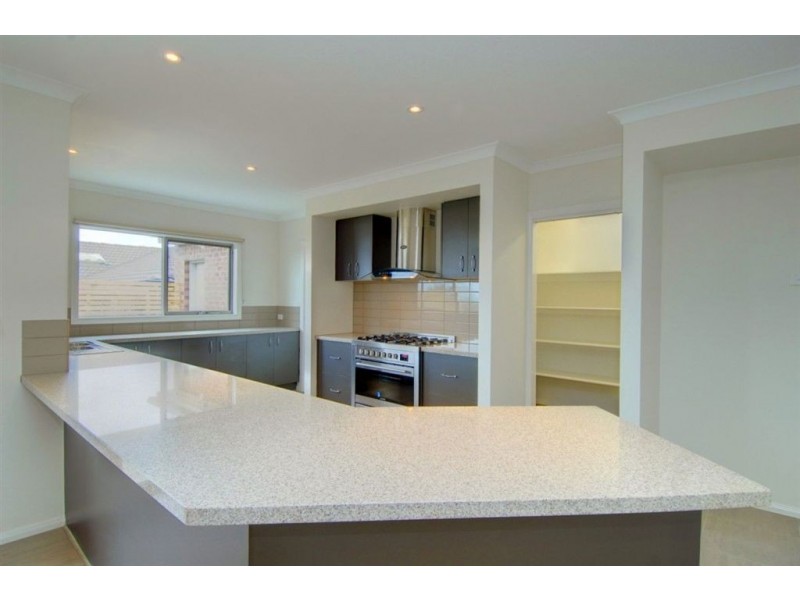 2 Lakeview Court, Ballarat VIC 3350