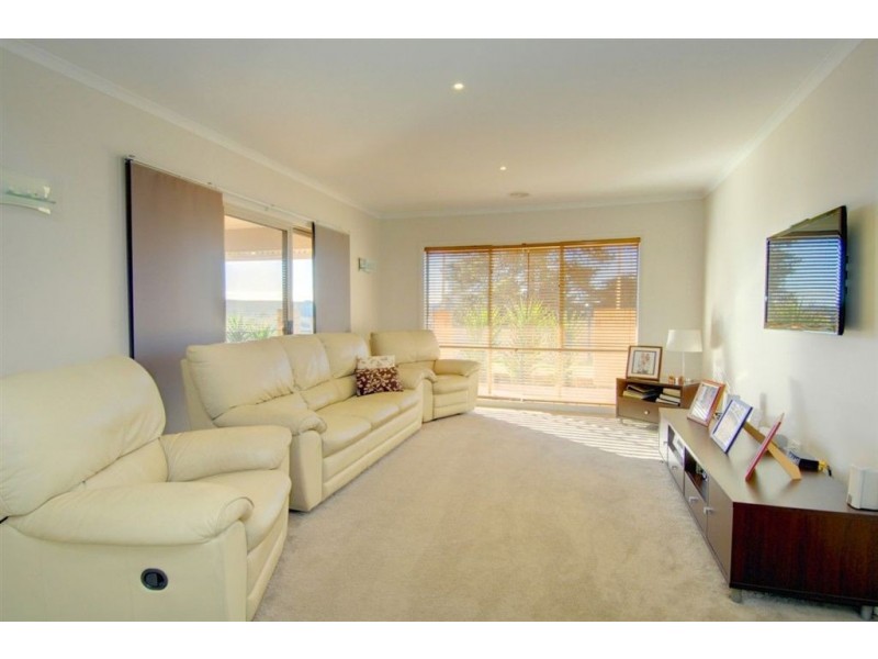 2028 Glenelg Highway, Scarsdale VIC 3351