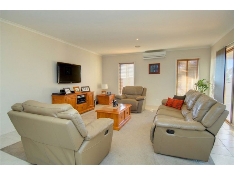 2028 Glenelg Highway, Scarsdale VIC 3351