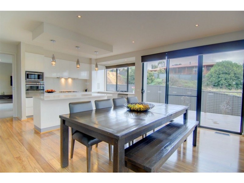 4 Temperance Court, Ballarat VIC 3350