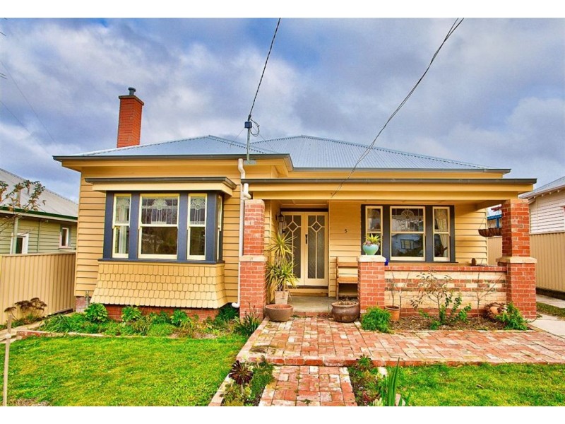 5 Howard Street, Ballarat VIC 3350