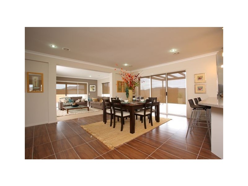 3 Chase Boulevard, Alfredton VIC 3350