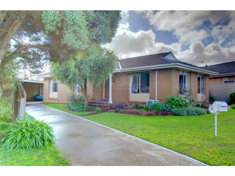 10 Corryong Court, Alfredton VIC 3350